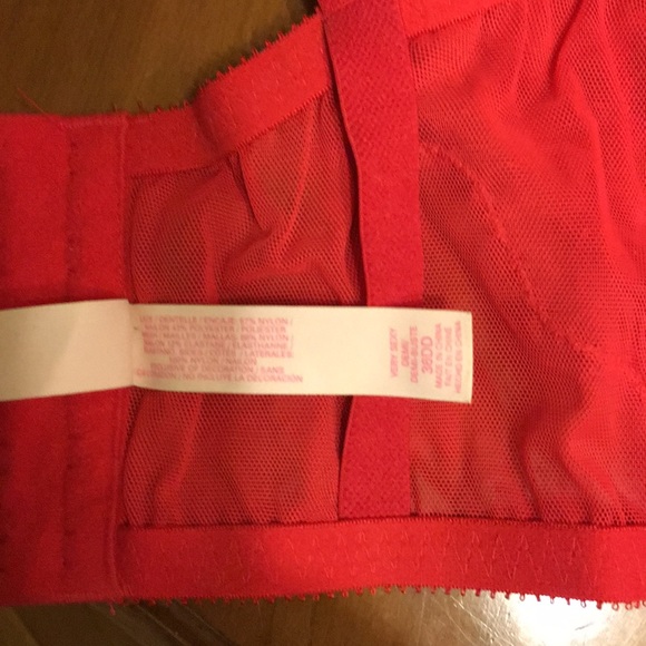 Lingerie set - Picture 4 of 8